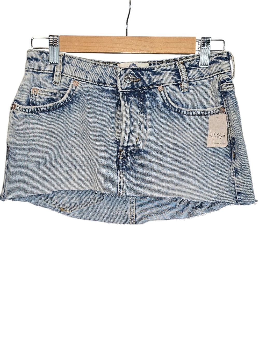 We The Free Denim Mini Skirt Raw Hem Button Fly Light Wash Festival NWT Size 0
